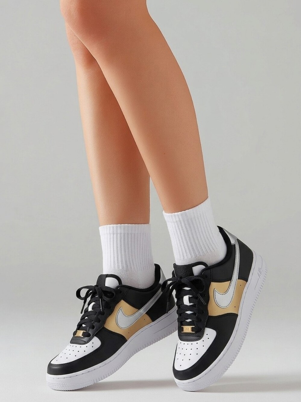 Nike Big Kids Air Force 1 Low - Black, White & Gold